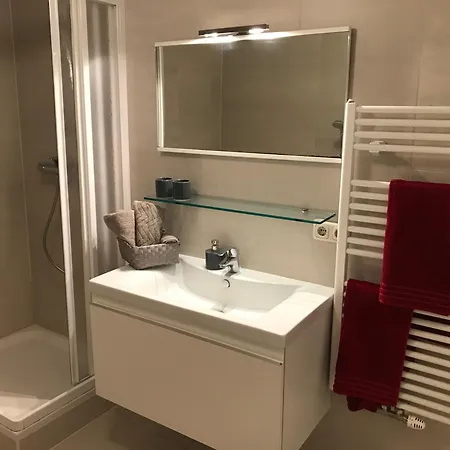 Haus Lothringen, 8 Appartamento *