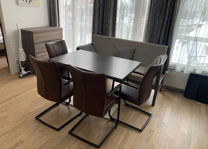 Haus Lothringen, 8 公寓 巴德加斯坦